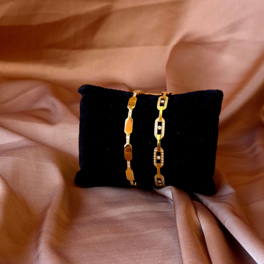 Duo de bracelets dorés Élégance